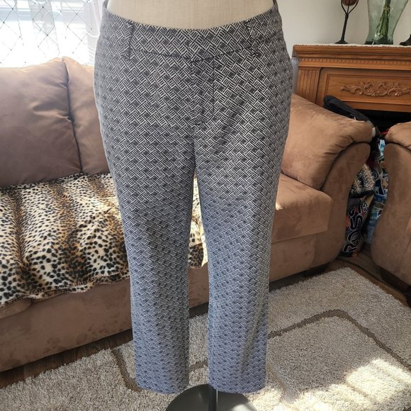 Old Navy Women's Harper Pants - Picture 2 of 8